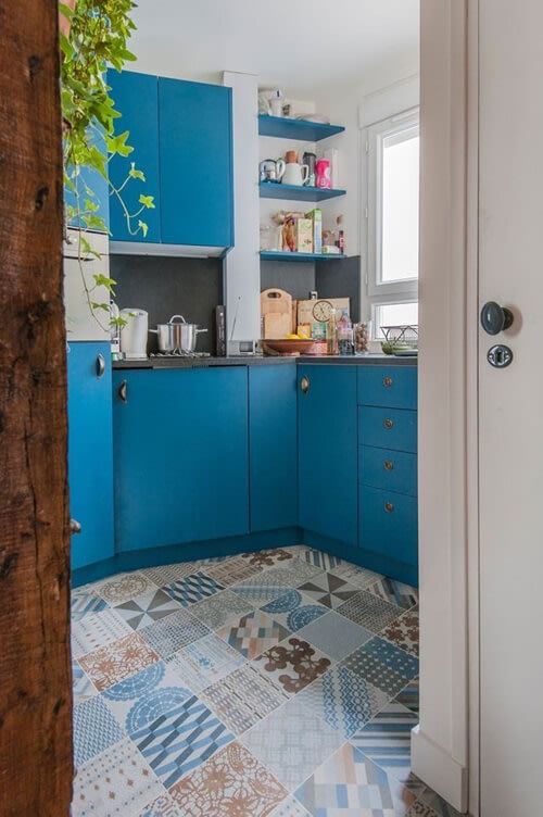 Mismatched Tile Design